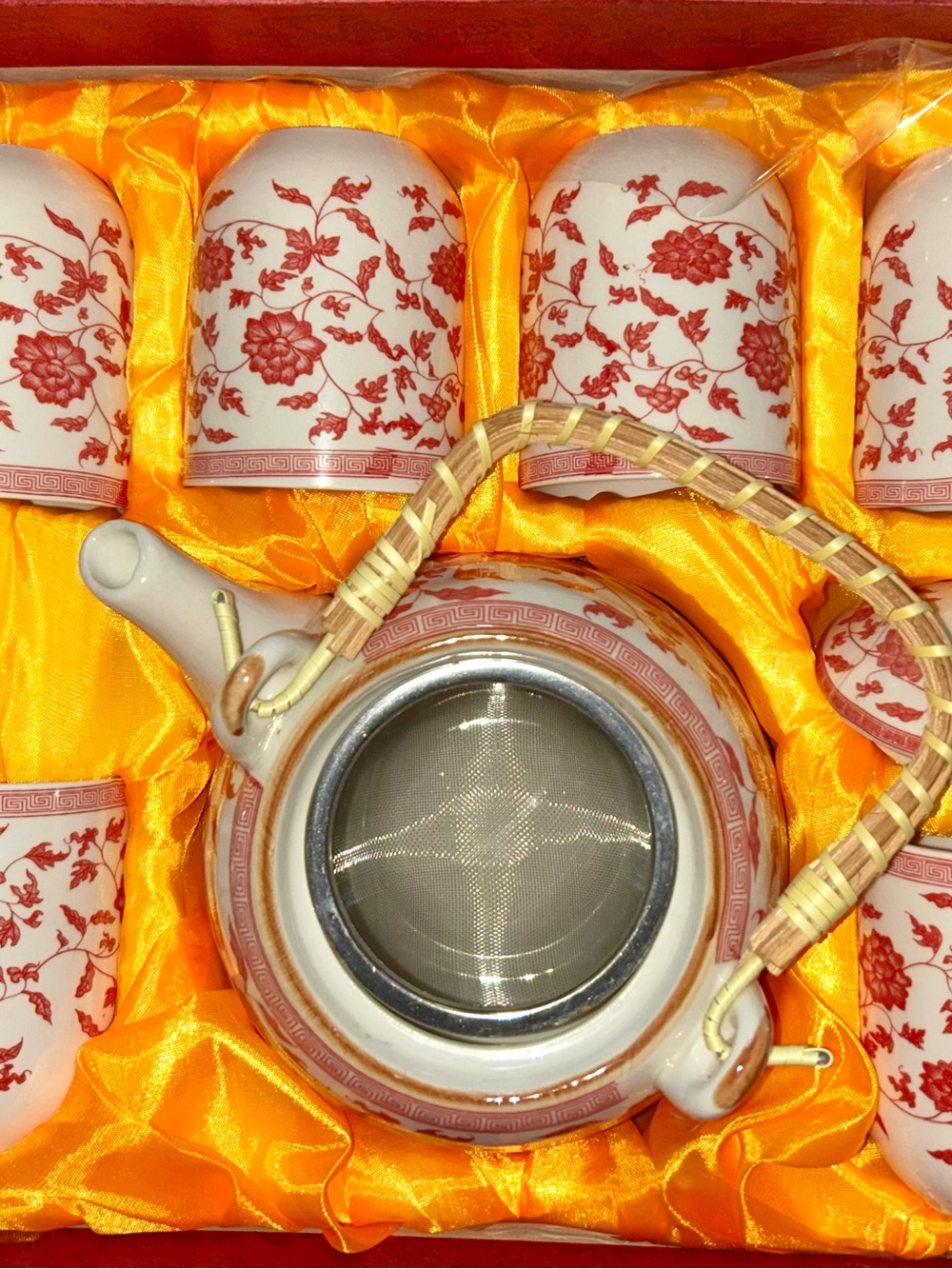 SALE 🎉 New Red Floral Porcelain Tea Set with Woven